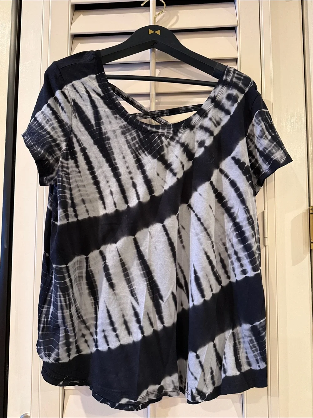 Calvin Klein Black & White Tie-Dye Short Sleeve Top with Crisscross Back - Picture 1 of 5